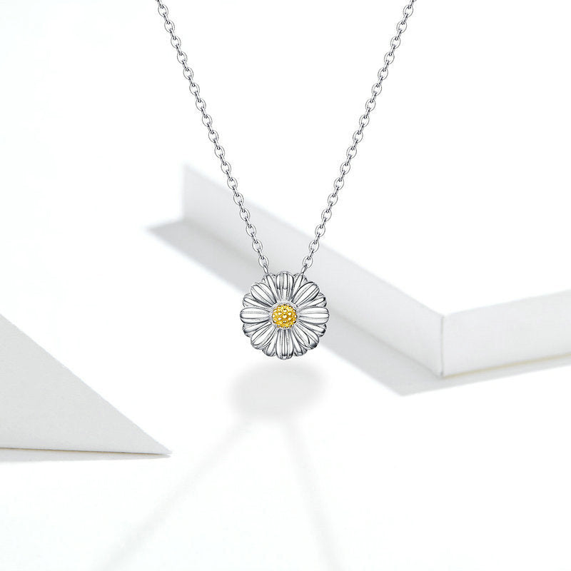 Give Her the Crown She Deserves: The "Darling Daisy" Legacy ✨ Because She’s Not Just Your Partner—She’s Your Queen ✨